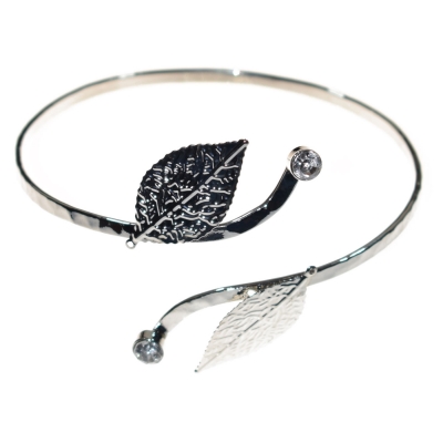 Arm bracelet faux bijoux brass leaves with crystals in silver color BZ-BR-00322