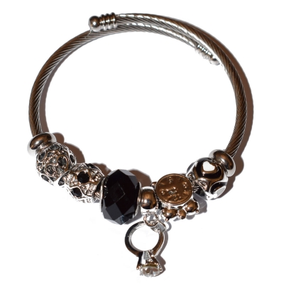 Bracelet faux bijoux brass with crystals and many different charms in silver color BZ-BR-00356