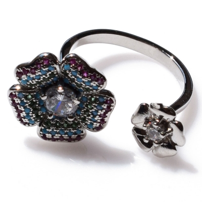 Ring faux bijoux brass flower with crystals in silver color BZ-RG-00374