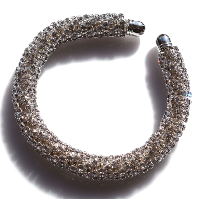 Bracelet faux bijoux brass bangle with crystals in silver color BZ-BR-00374