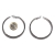 Σκουλαρίκια φο μπιζού ορείχαλκος καρφωτά κρίκοι σε ασημί χρώμα BZ-ER-00659 σύγκριση με νόμισμα 1 ευρώ