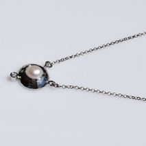 Handmade sterling silver necklace 925o forged with silver plating and white pearls and white zirconia IJ-040009A Image 3