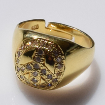 Χειροποίητο ασημένιο δαχτυλίδι 925ο σεβαλιέ chevalier σήμα της ειρήνης Peace σε χρυσή επιμετάλλωση με λευκά ζιργκόν IJ-010068B Εικόνα 4