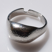 Χειροποίητο ασημένιο δαχτυλίδι 925ο σεβαλιέ chevalier σφυρήλατο σε ασημί επιμετάλλωση IJ-010212A Εικόνα 4