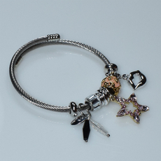 Bracelet faux bijoux brass star lips with multi color crystals in silver color BZ-BR-00507 Image 3